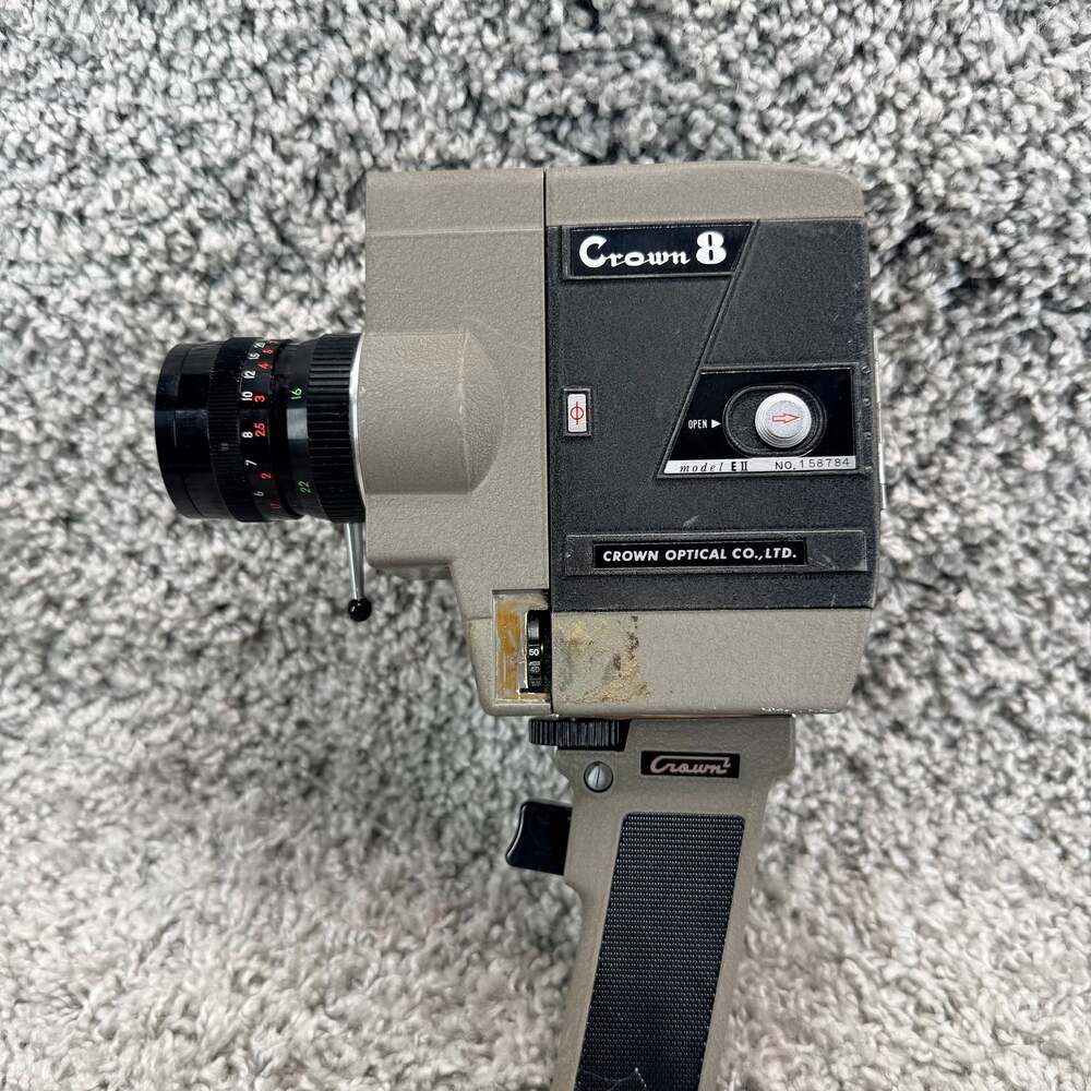 Vintage Crown 8 Model E II 8mm Movie Camera with Pistol Grip